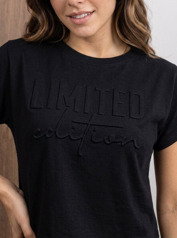 Blusa tipo camiseta repujada ref-2111324