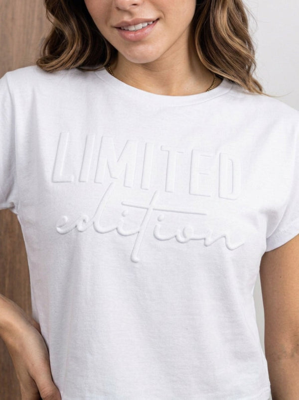 Blusa tipo camiseta repujada ref-2111324