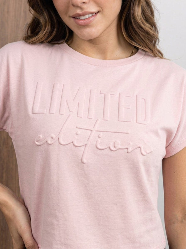 Blusa tipo camiseta repujada ref-2111324