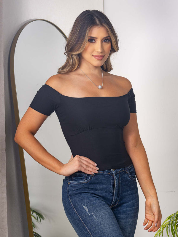 Blusa Manga Corta Con Cuello Bandeja  Ref-213423