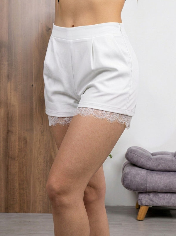 Short suelto con encaje ref-3711356